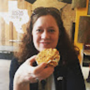 Meet your Posher, Amber